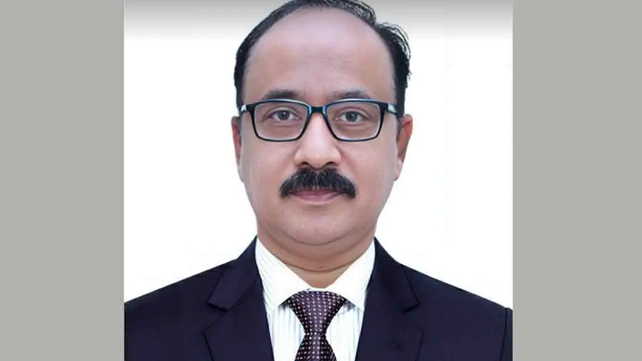 বস্ত্র ও পাট মন্ত্রণালয়ের নতুন সচিব শরফ উদ্দিন আহমেদ