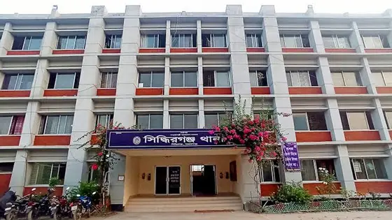 স্বামীর দায়ের করা যৌতুক মামলায় স্ত্রী গ্রেপ্তার