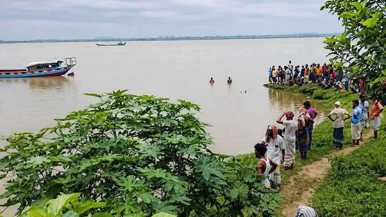 যমুনায় গোসলে নেমে প্রাণ গেল দুই মাদরাসাছাত্রের