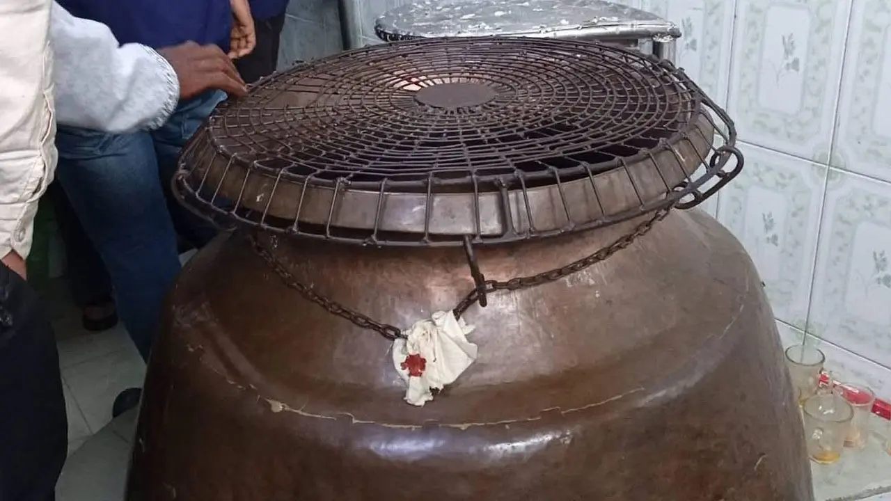 শাহজালালের (রহ.) মাজারের দানবাক্স সিলগালা করল প্রশাসন