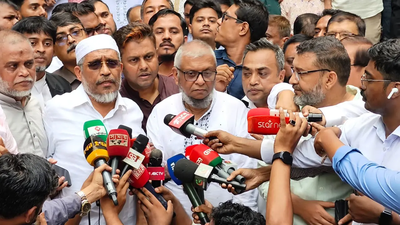খালাস পেয়ে আরিফুল হক বললেন ‘ন্যায়বিচার প্রতিষ্ঠিত হয়েছে’