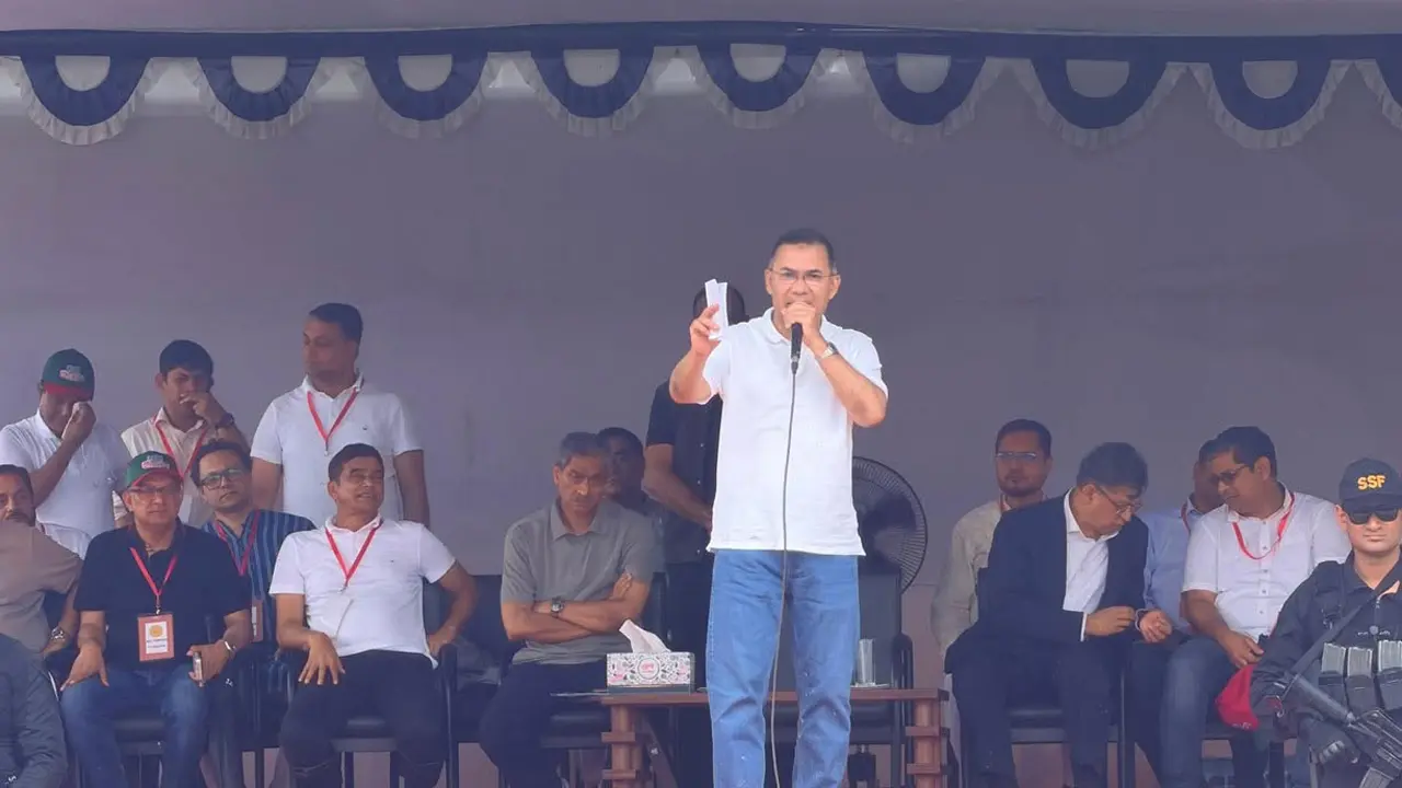 বিরোধীদলের প্রধান কাজ দেশকে অশান্ত করা : প্রধানমন্ত্রী