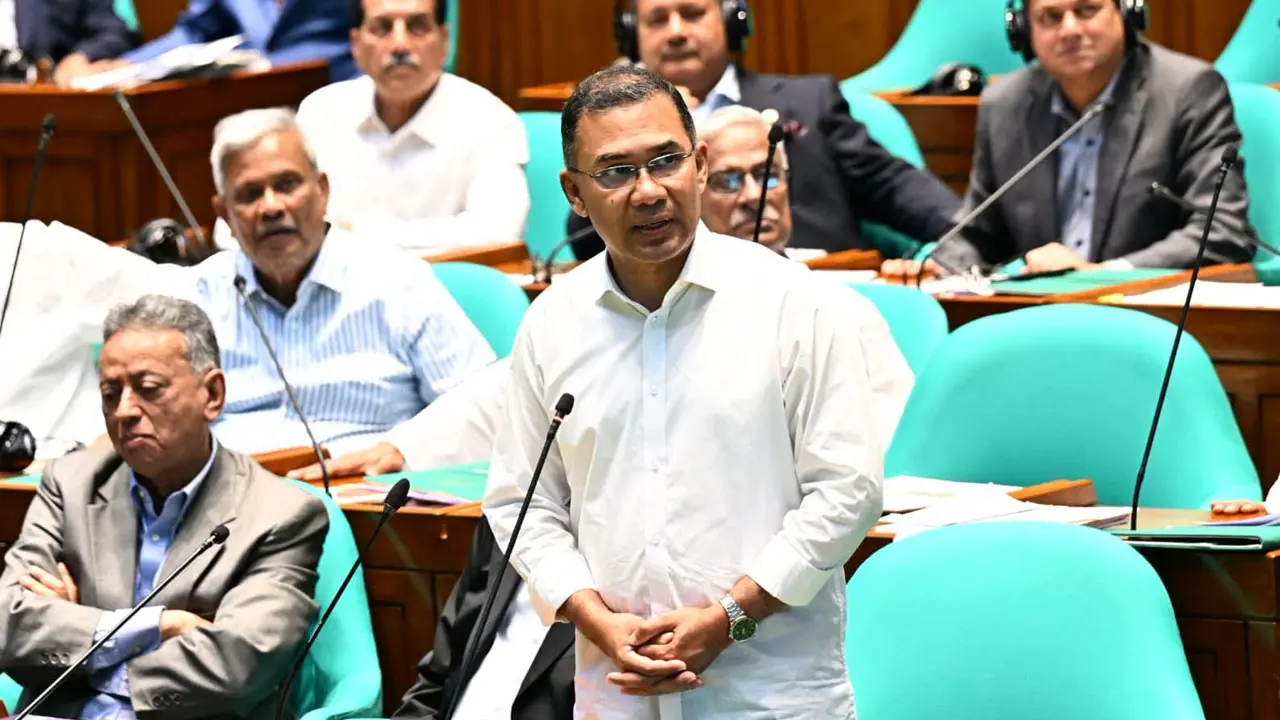 কালো টাকা সাদা করার বিধান প্রত্যাহারসহ যেসব খাতে কর কমাতে বললেন সংসদনেতা
