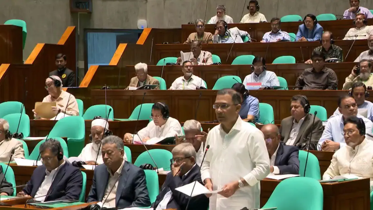 আশকোনায় হাজি ক্যাম্পে লাউঞ্জ নির্মাণে ভূমি সংকট