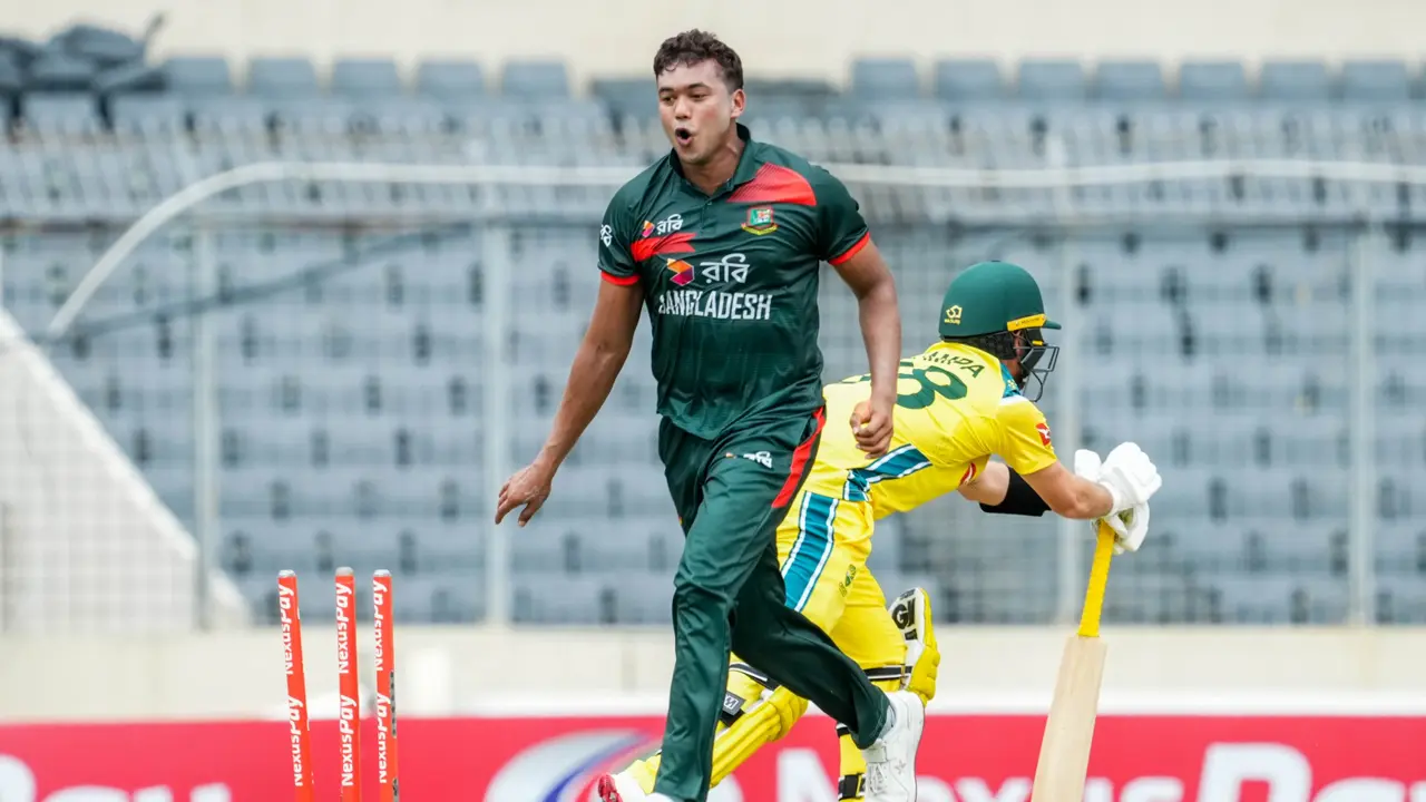 মুস্তাফিজ-তাসকিনের হাত ধরেই প্রথমবার অস্ট্রেলিয়া বধ
