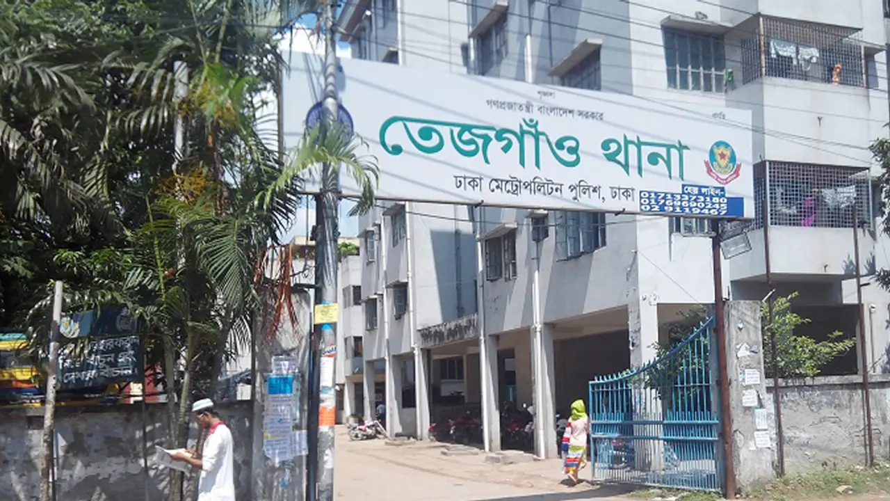 তেজগাঁওয়ে মাইক্রোবাসের ধাক্কায় এক ব্যক্তি নিহত