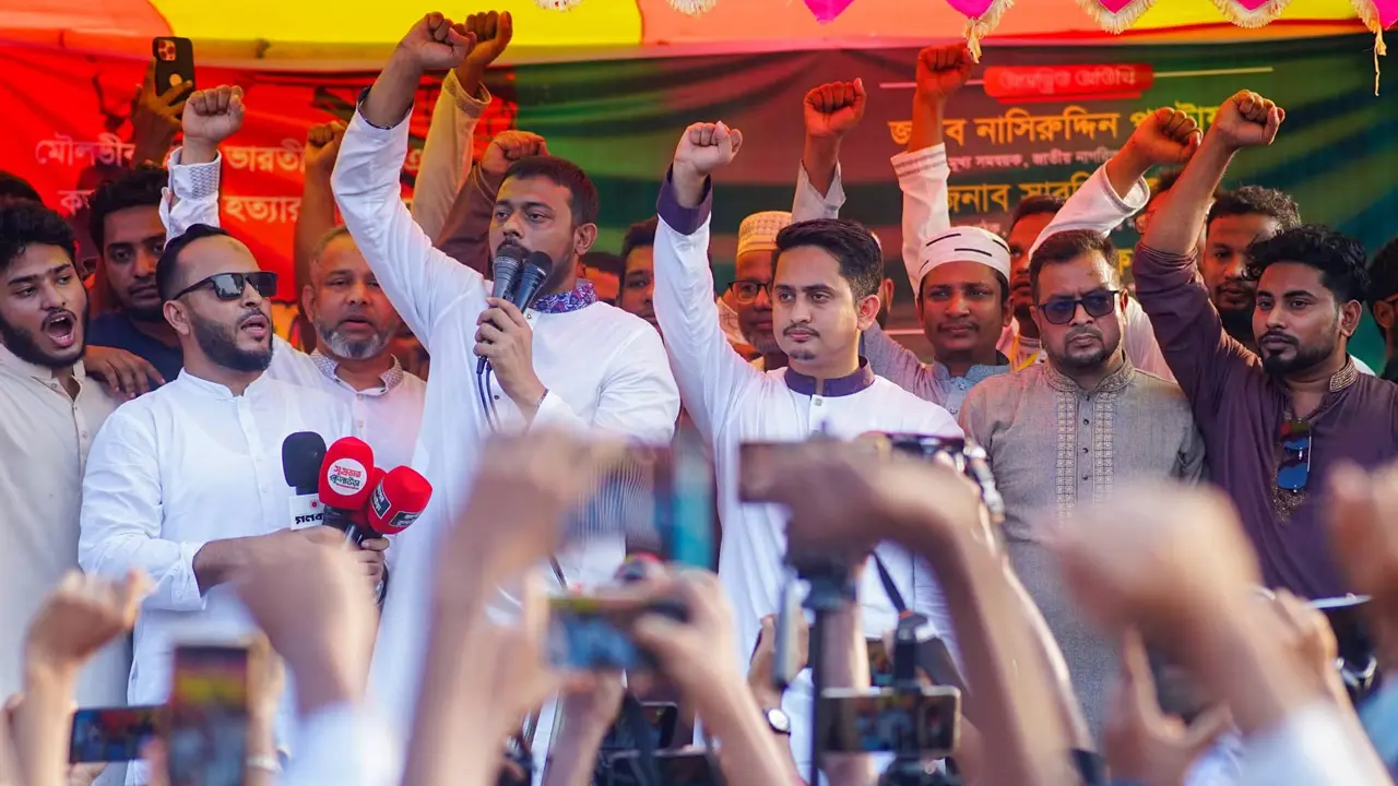 ভারতকে বিচারের মুখোমুখি করতেই হবে : নাসীরুদ্দীন পাটওয়ারী
