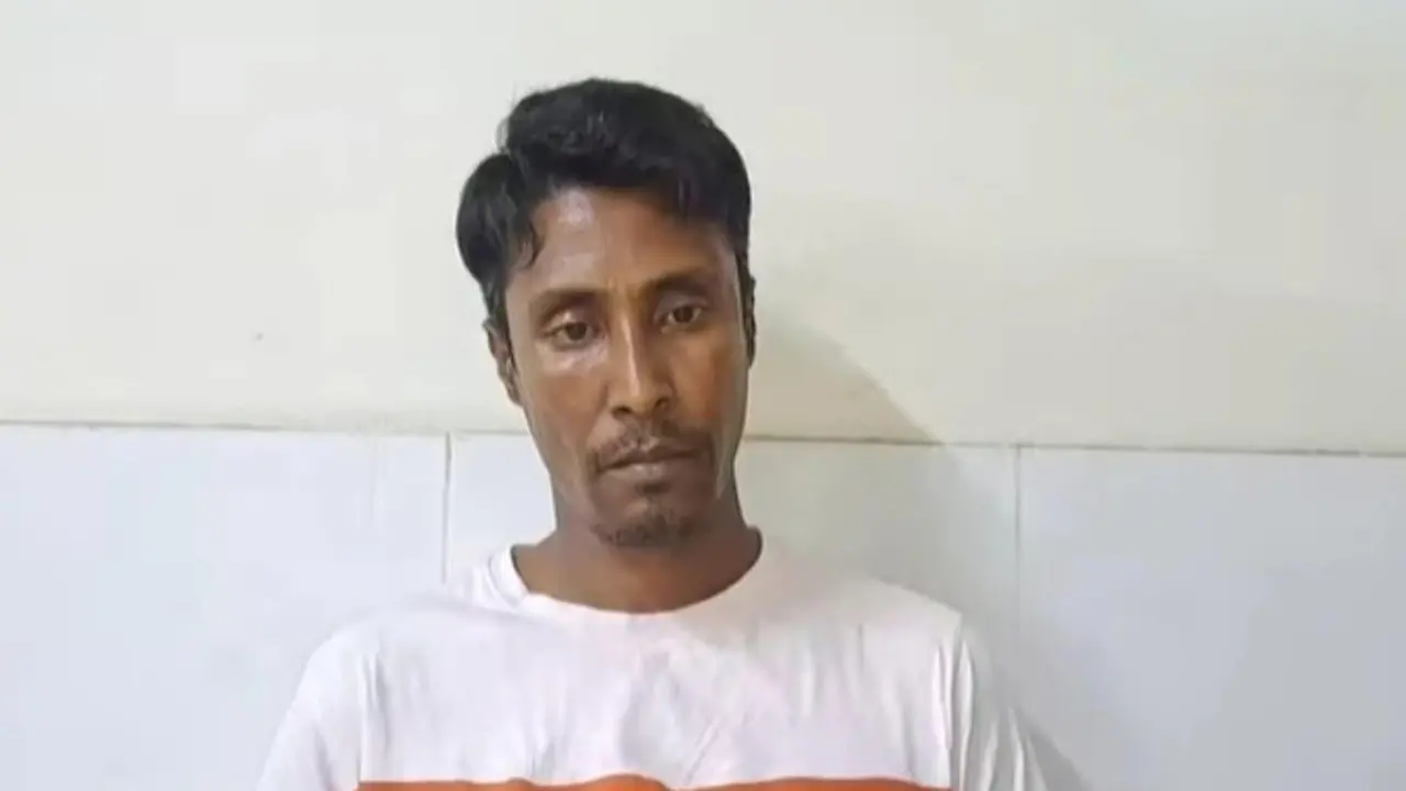 গাইবান্ধায় স্কুলছাত্রীকে ধর্ষণের অভিযোগে যুবক আটক
