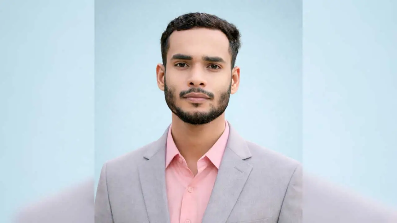 চাল কম দেওয়ার সংবাদ প্রকাশ করায় সাংবাদিকের বিরুদ্ধে মামলা