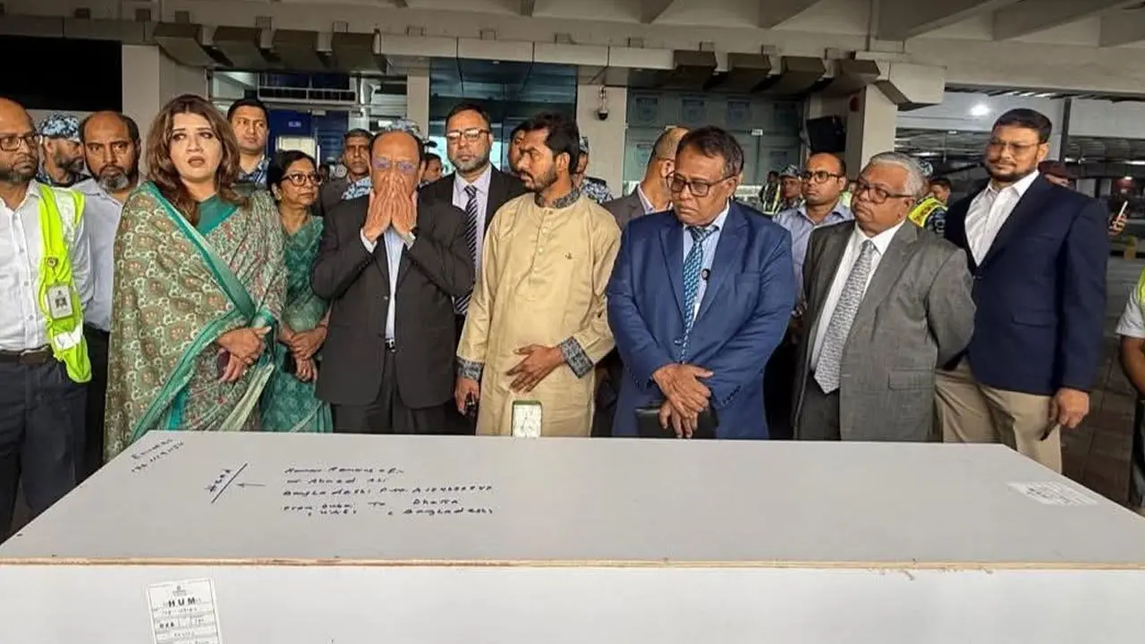 ইরান-ইসরায়েল যুদ্ধে দুবাইয়ে নিহত আহমেদ আলীর মরদেহ দেশে পৌঁছেছে