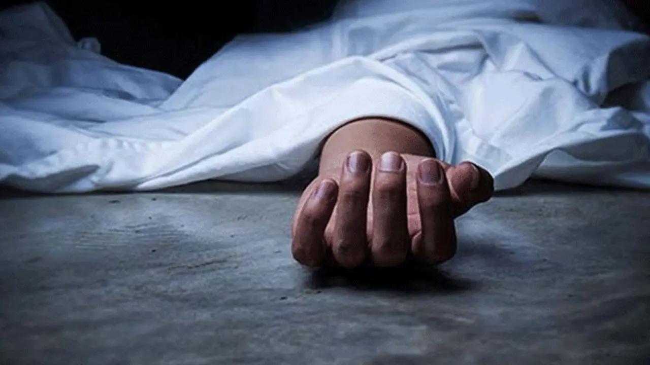 রাজধানীর বংশালের বাসায় ঝুলছিল যুবকের মরদেহ