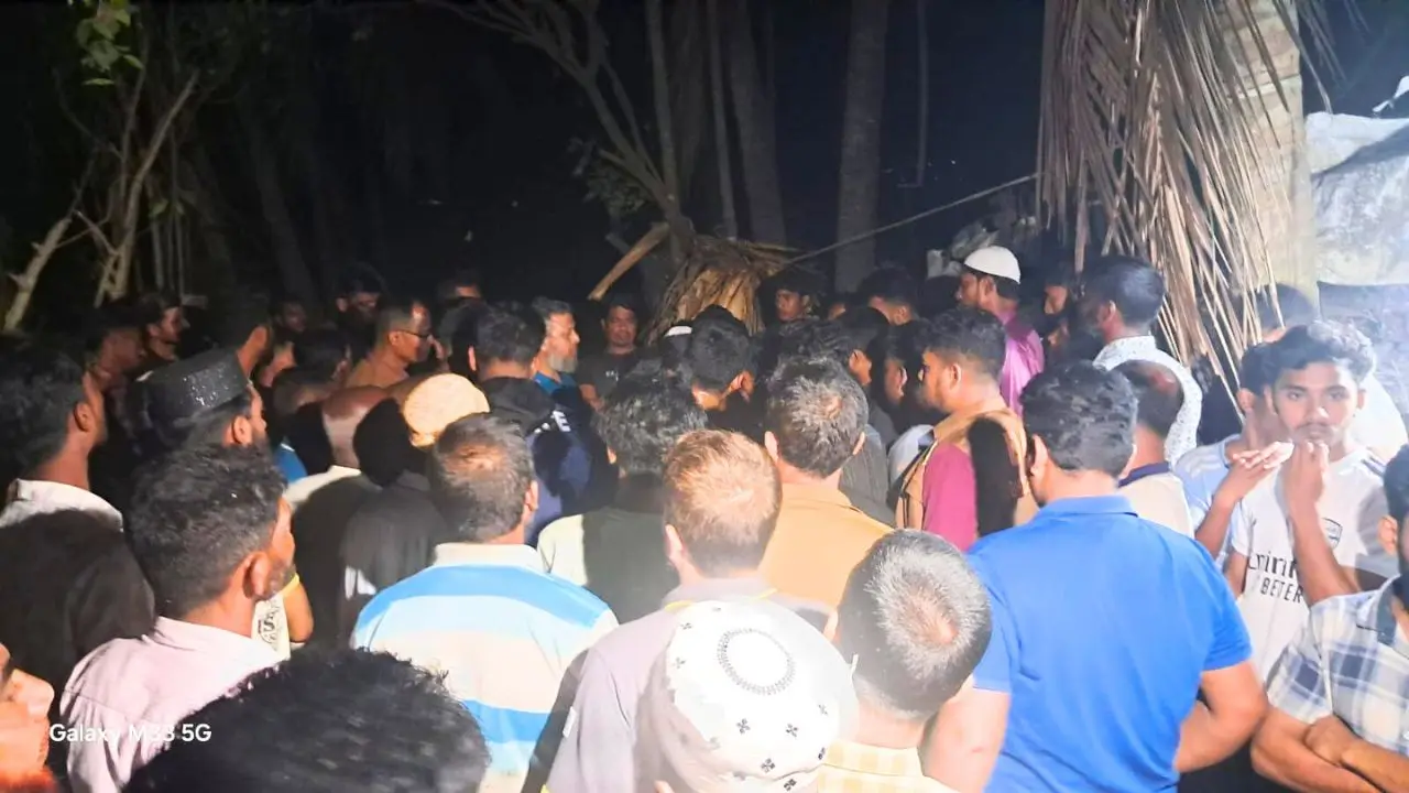 তারাবির নামাজে ছিল স্বজনরা, ফাঁকা ঘরে বৃদ্ধাকে হত্যা করে লুটপাট