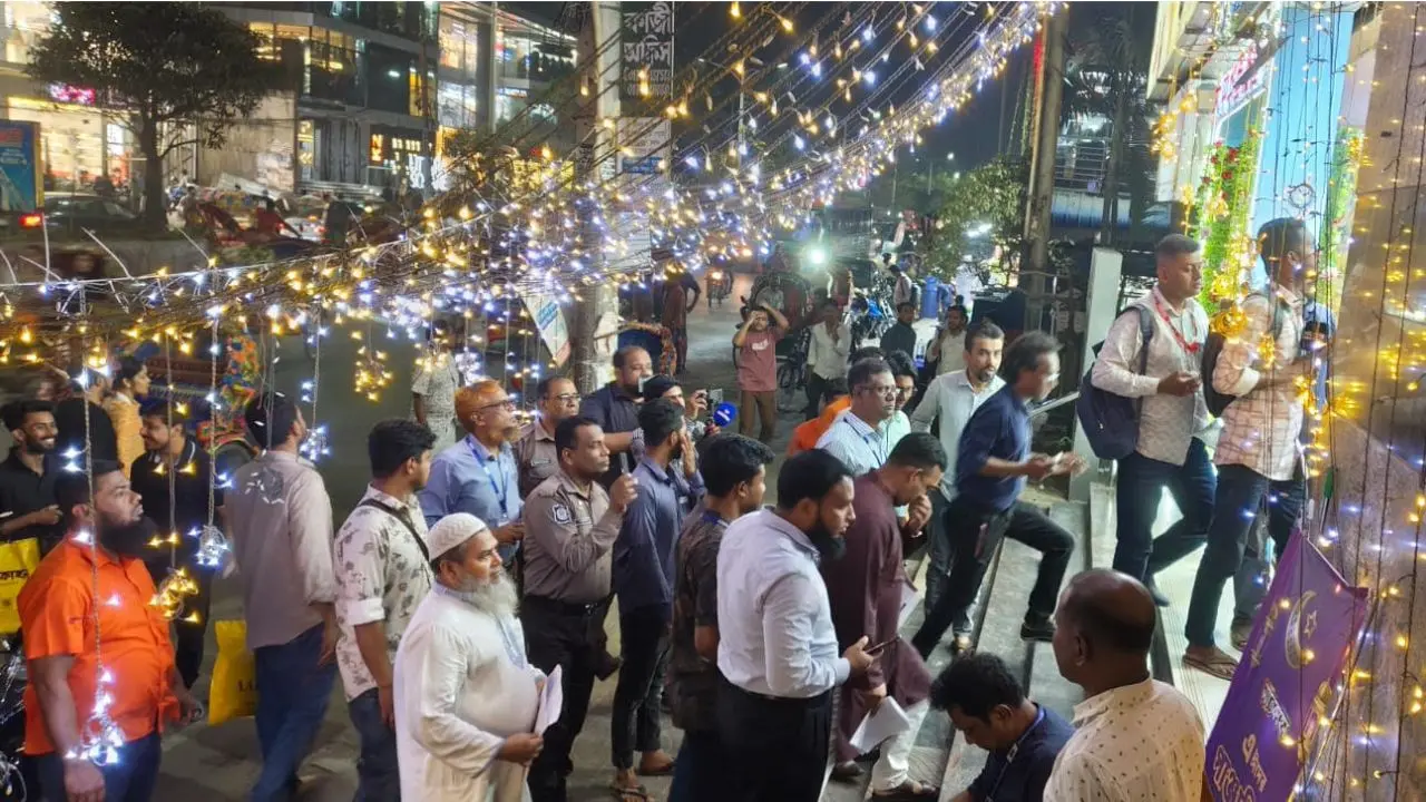 বিদ্যুৎ সাশ্রয়ে রাজধানীতে ডেসকোর বিশেষ অভিযান