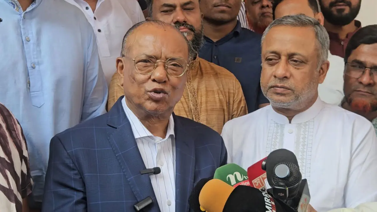 দূষণ কমাতে দোষারোপ করে লাভ নেই, কাজ করতে হবে : পরিবেশমন্ত্রী