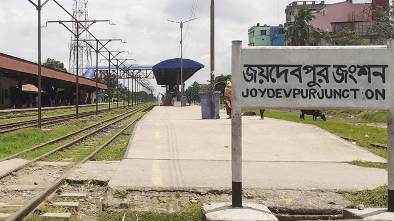 ঢাকা-জয়দেবপুর রুটে আন্তঃনগর ট্রেনের টিকিট ইস্যু বন্ধ