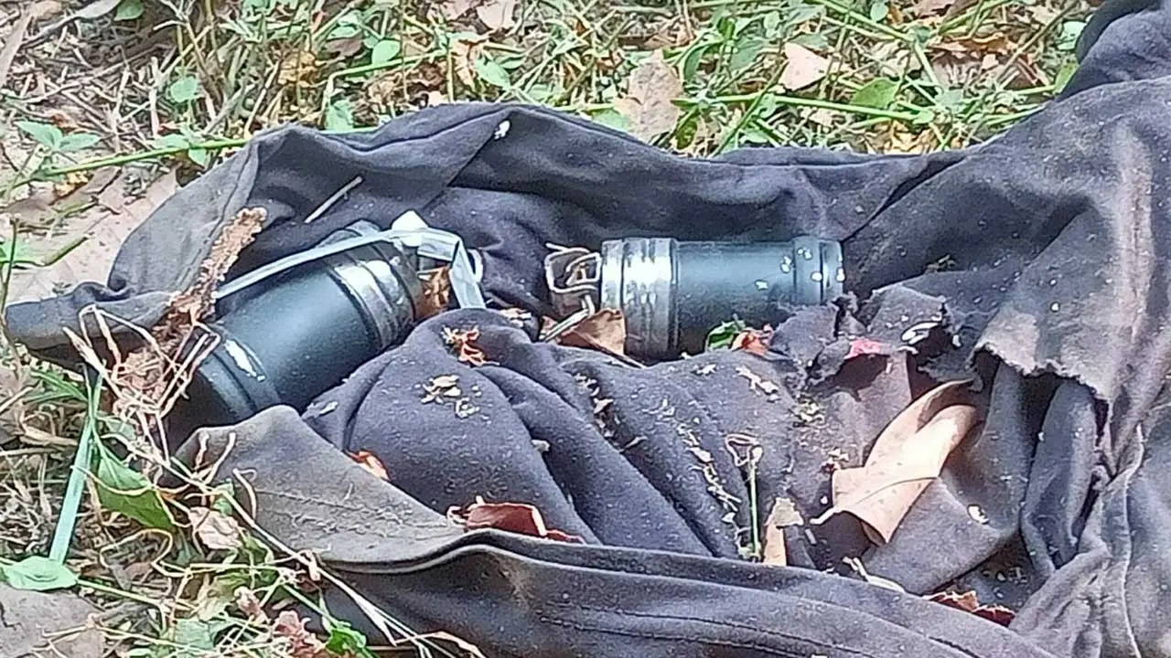 সুপ্রিম কোর্ট প্রাঙ্গণ থেকে ৬টি সাউন্ড গ্রেনেড উদ্ধার