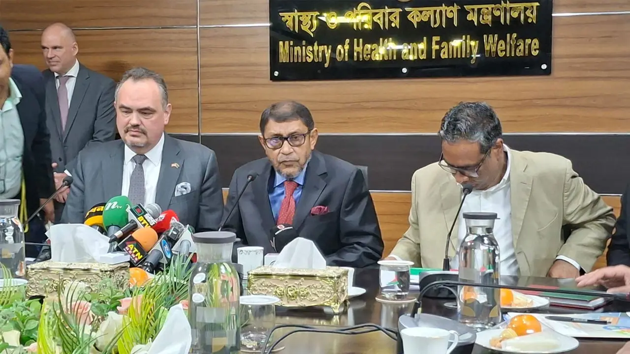এপ্রিলের প্রথম সপ্তাহ থেকে পাওয়া যাবে হামের টিকা : স্বাস্থ্যমন্ত্রী