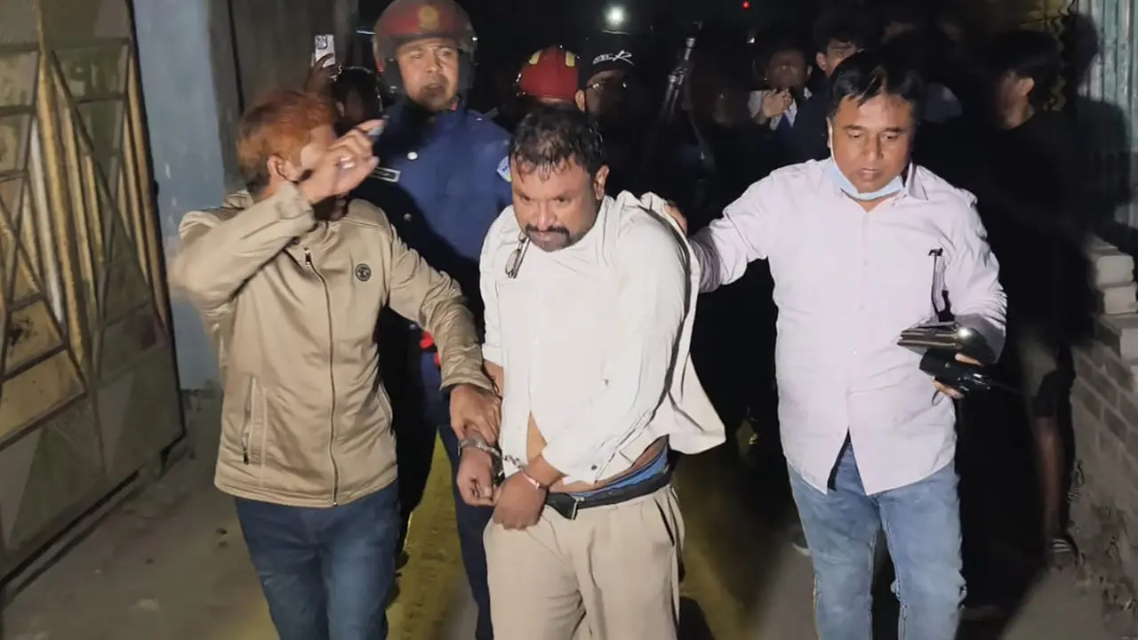 স্ত্রীকে হত্যার পর আগুনে পুড়িয়ে মরদেহ গুমের চেষ্টা, স্বামী আটক
