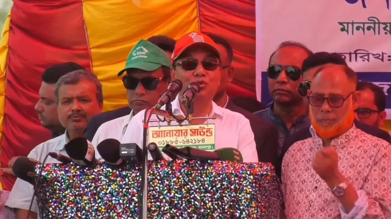 যুদ্ধ সামলাতে ৩৯ দেশে তেলের দাম বেড়েছে, বাংলাদেশে বাড়েনি