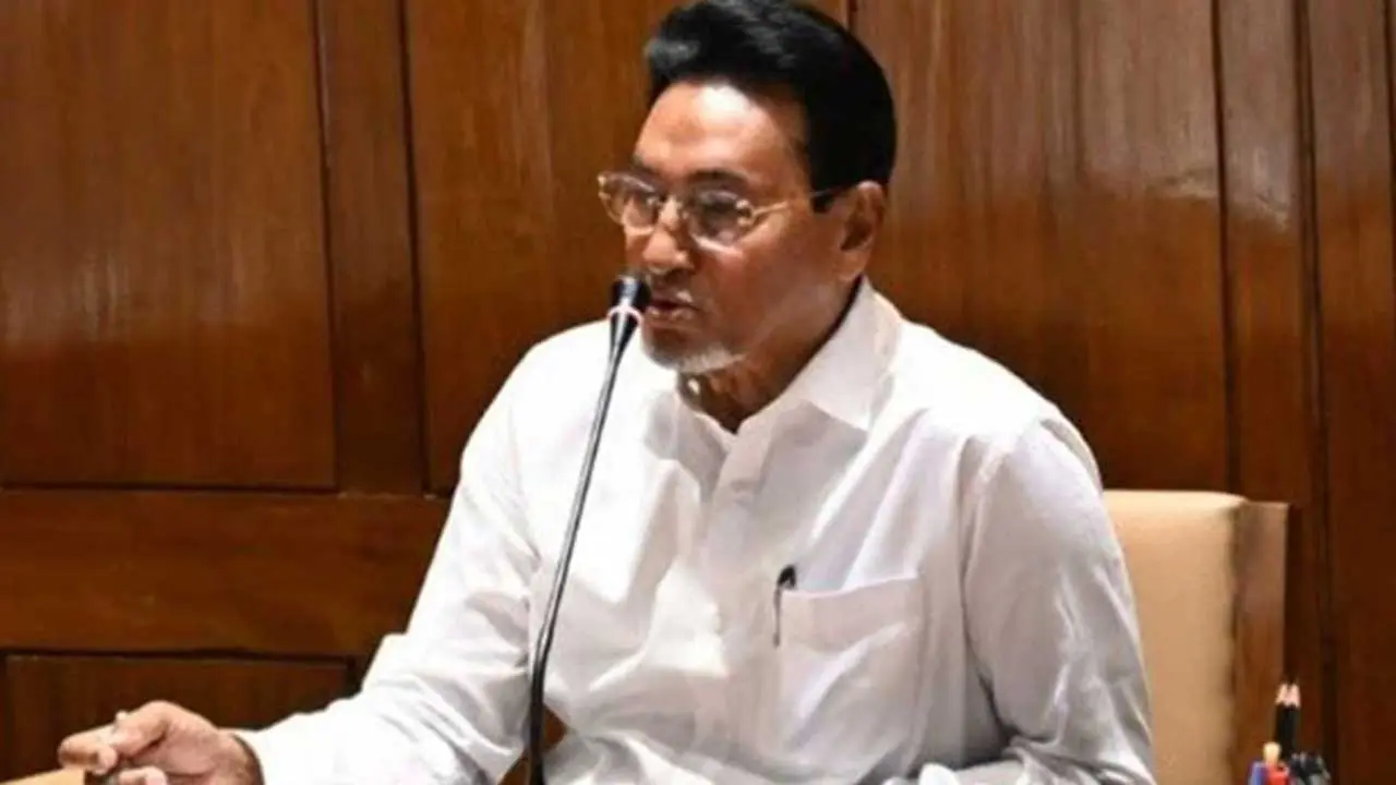 সংসদ ভবন এলাকায় ঘোলা পানি, পেটে সমস্যা হয়েছে চিফ হুইপের