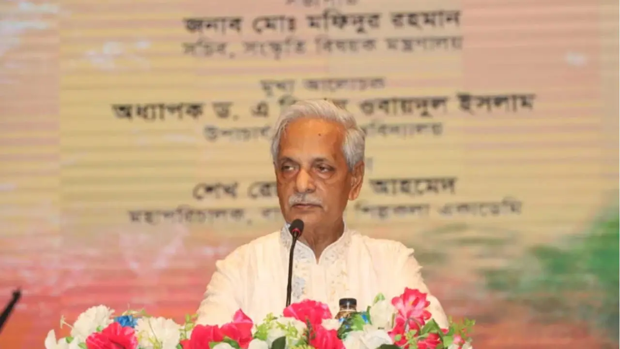 কালুরঘাট বেতার কেন্দ্র থেকে শহীদ জিয়াউর রহমান স্বাধীনতার ঘোষণা দিয়েছিলেন