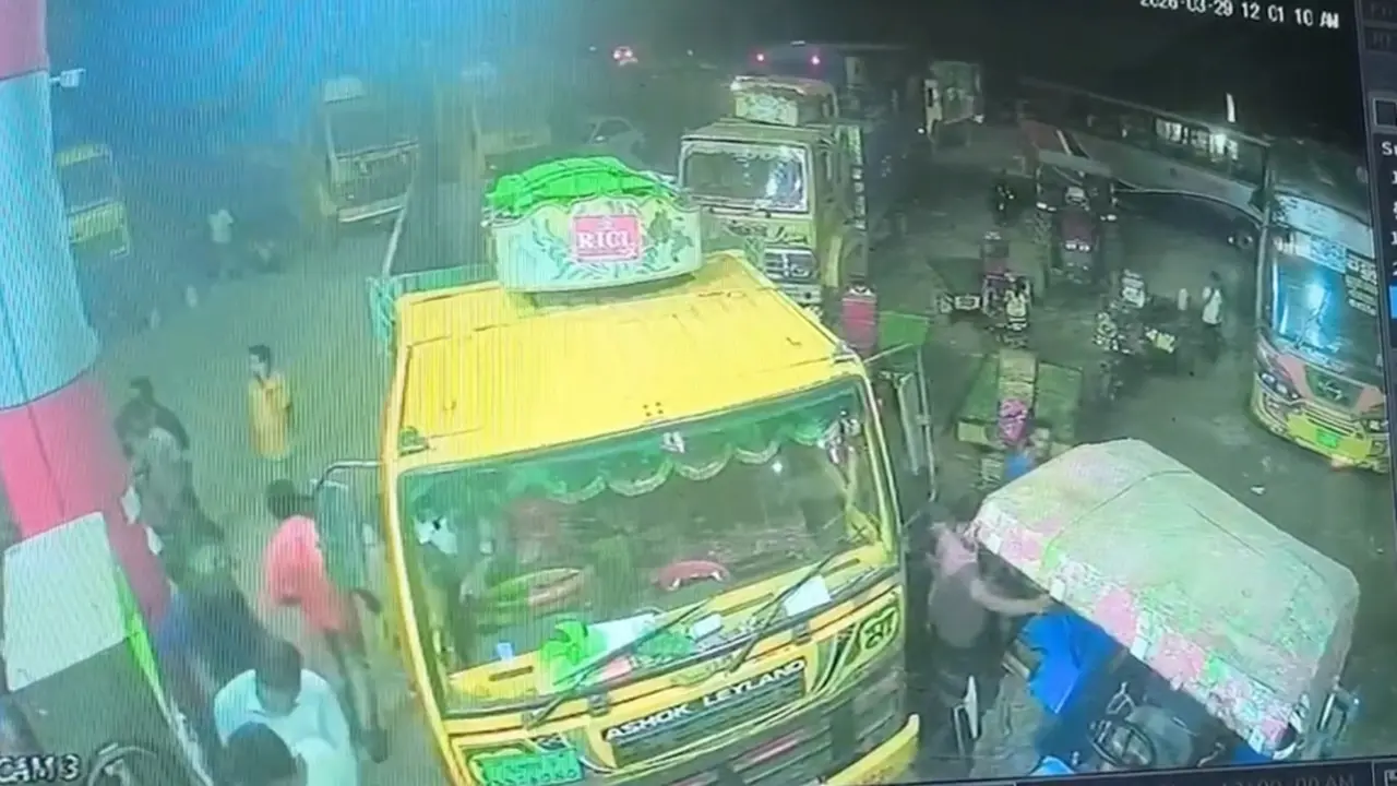 নড়াইলে পাম্প ম্যানেজারকে হত্যার ঘটনায় ট্রাকচালক গ্রেপ্তার