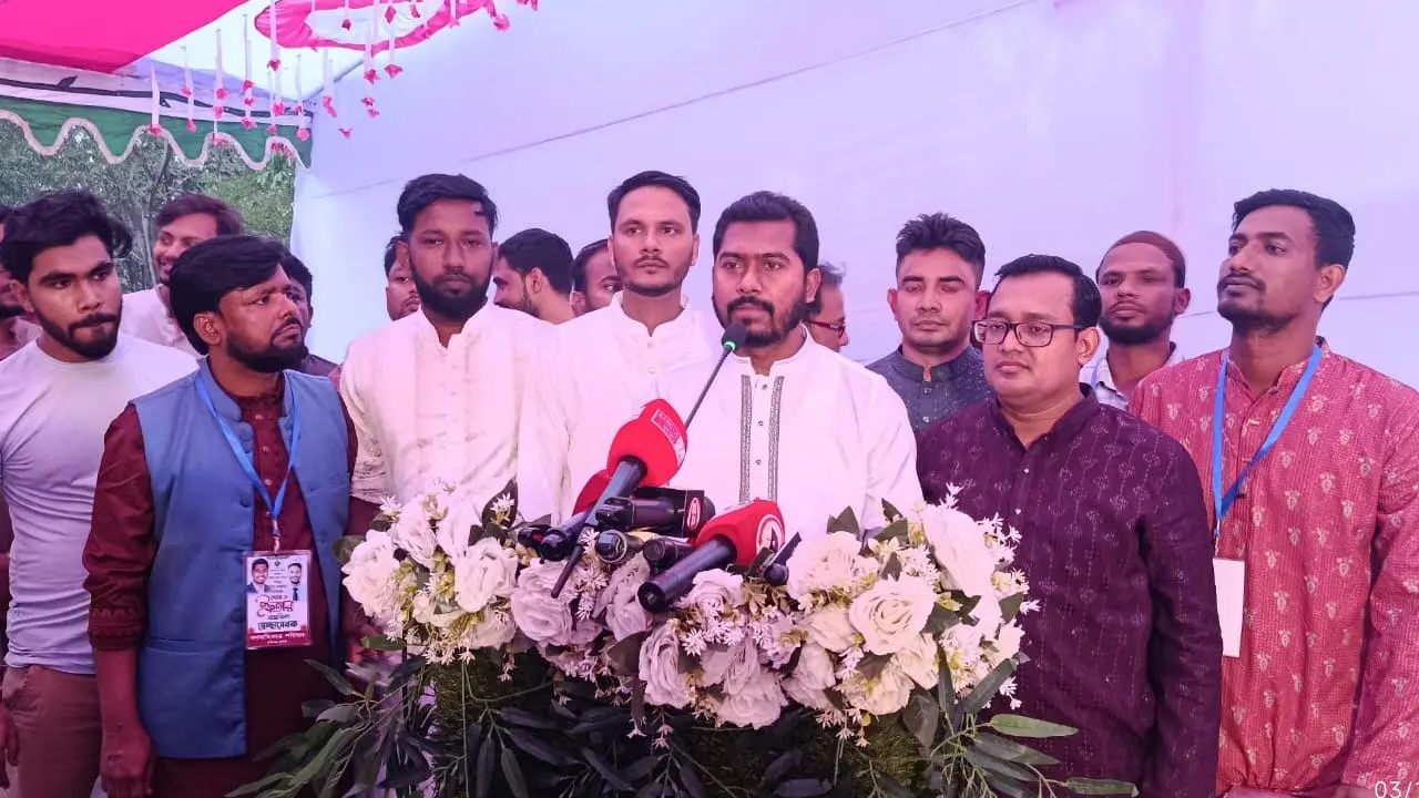 ফ্যাসিবাদের পতন ঘটিয়ে নতুনভাবে দেশ গড়ার চেষ্টা চলছে : নুরুল হক নুর