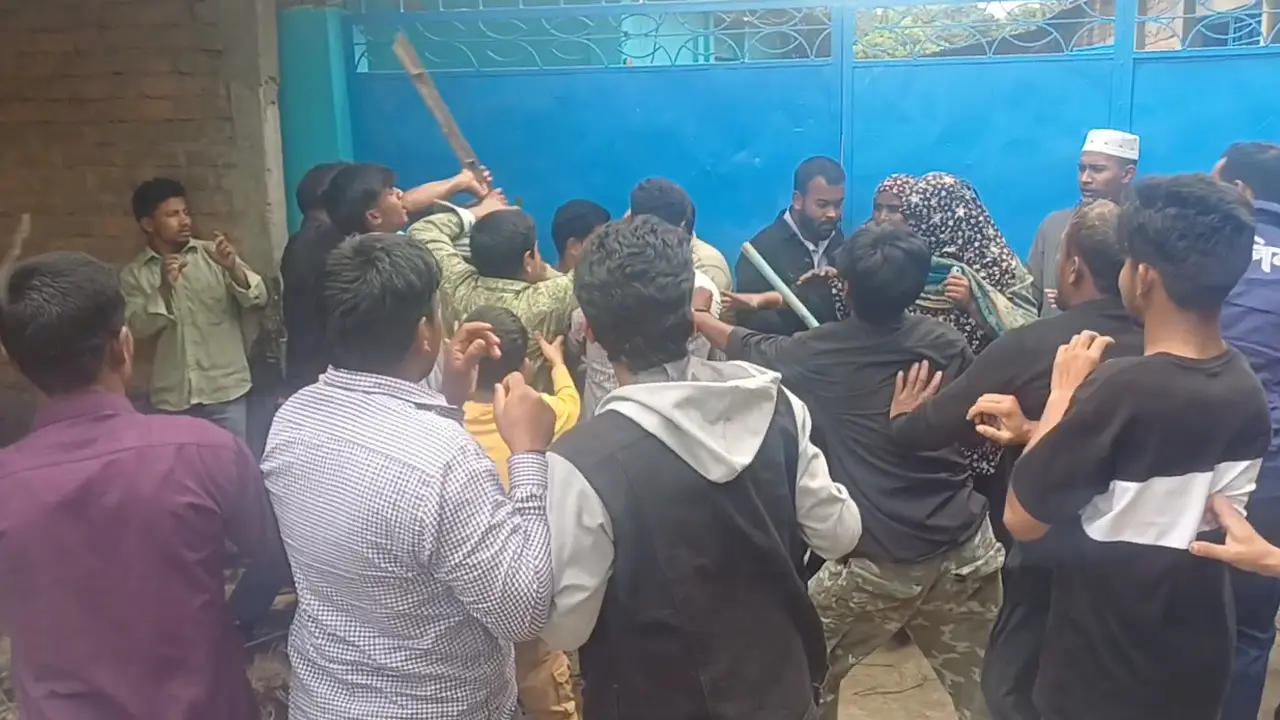পঞ্চগড়ে মাদরাসা অধ্যক্ষকে যোগদানে বাধা, হামলায় আহত ৬