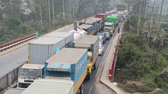 ঢাকা-চট্টগ্রাম মহাসড়কে ১৯ কিলোমিটার যানজট