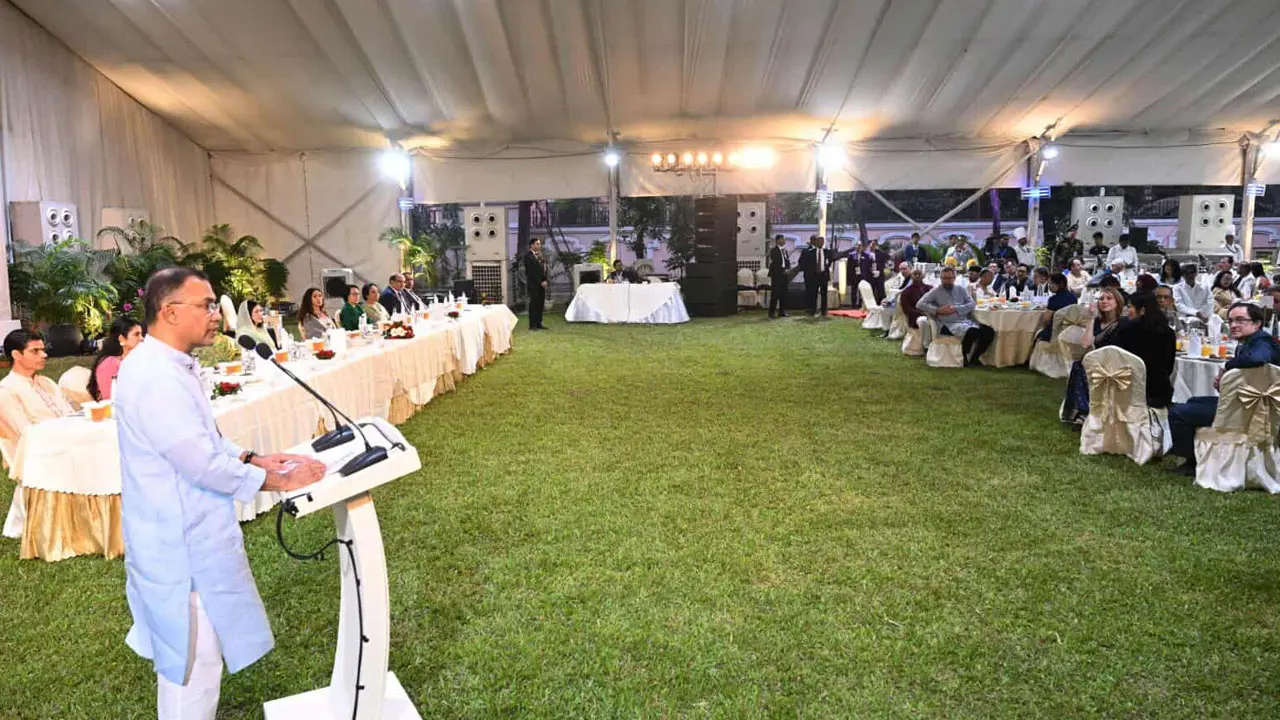 দ্বিপক্ষীয় সম্পর্ক শক্তিশালী করতে সরকার প্রতিশ্রুতিবদ্ধ : প্রধানমন্ত্রী
