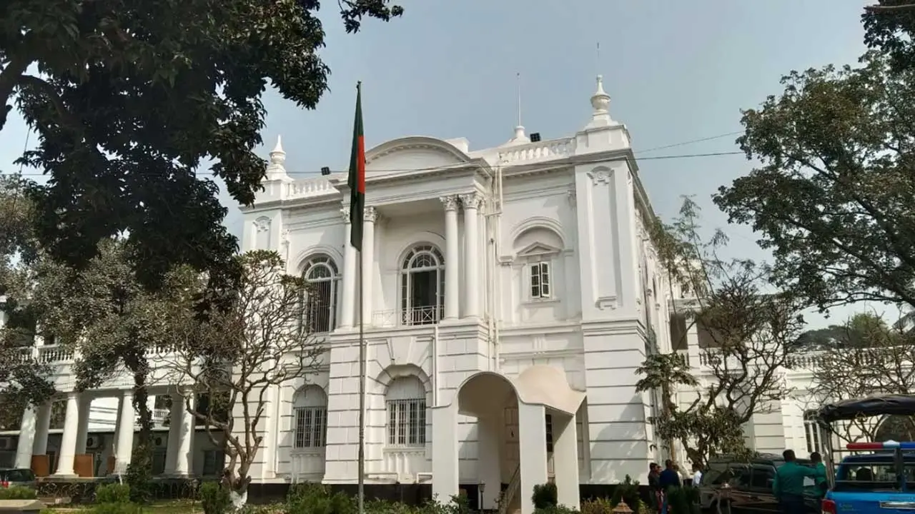 লাশ খুঁজতে খুঁজতে মর্গে, শেষে নিজের ছেলেকেই পেলেন পুলিশ বাবা