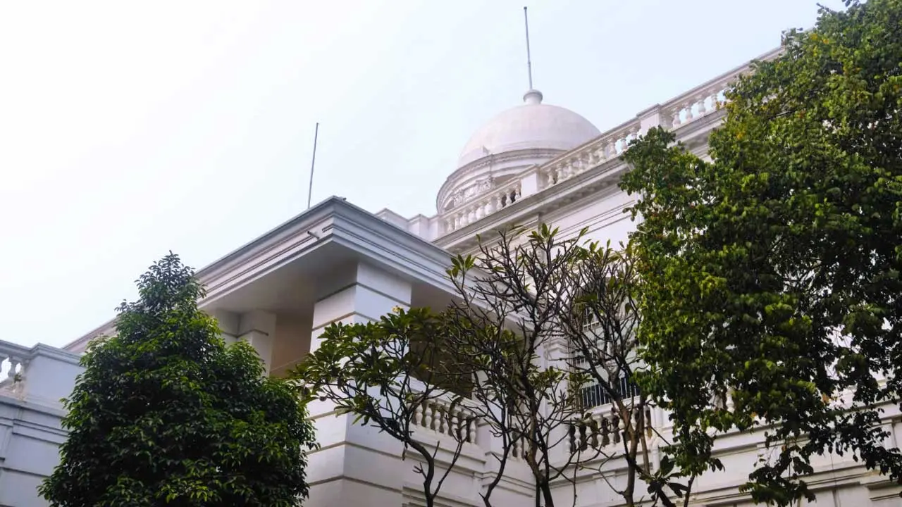 ছেলে হত্যায় সালমান-আনিসুলকে দায়ী করলেন শহীদ আনোয়ারের বাবা