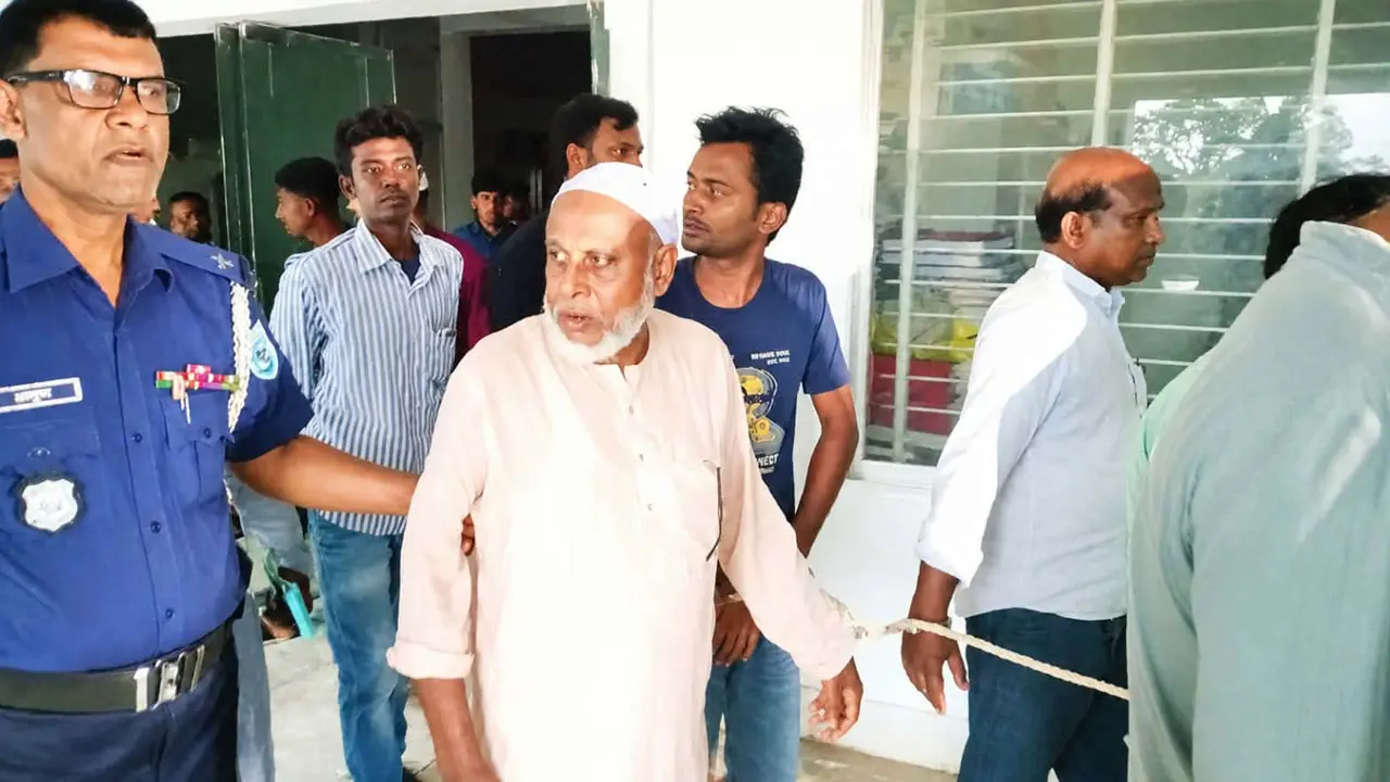 রংপুরে সাংবাদিকের ওপর হামলা, ২ শিক্ষক গ্রেপ্তার