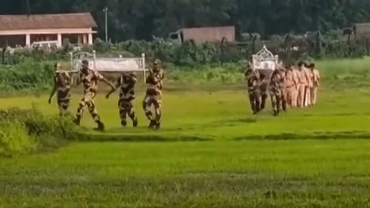 সীমান্তে বিএসএফের গুলিতে নিহত ২ বাংলাদেশির মরদেহ ফেরত দিল ভারত