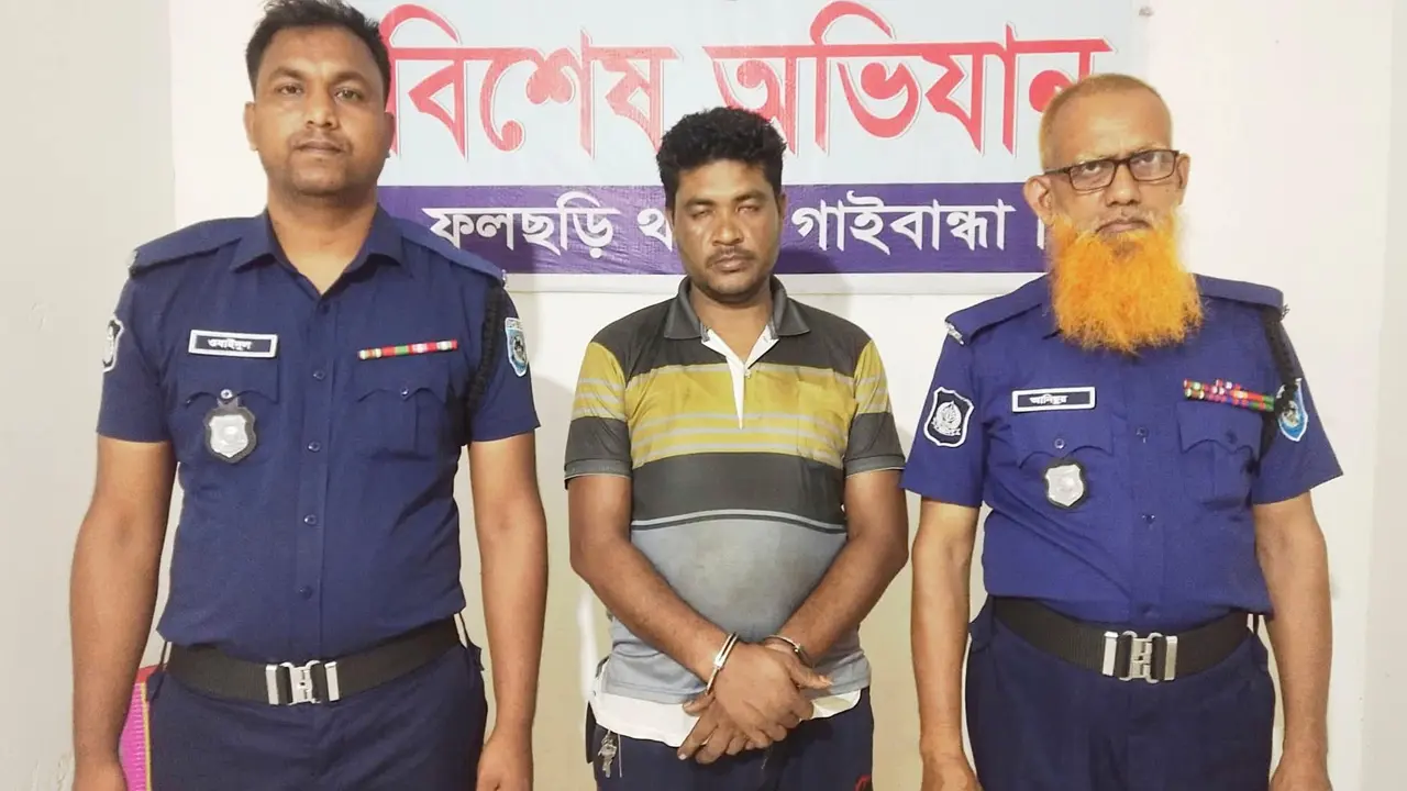 ইয়াবা বিক্রির সময় বিএনপি নেতা আটক