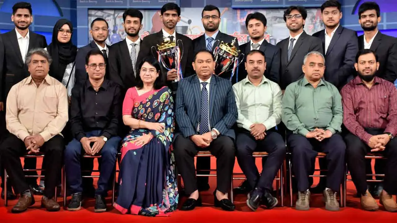 বাজেট ঘাটতি পূরণে ব্যাংক ঋণ অর্থনীতির জন্য আত্মঘাতী : ফাহমিদা খাতুন