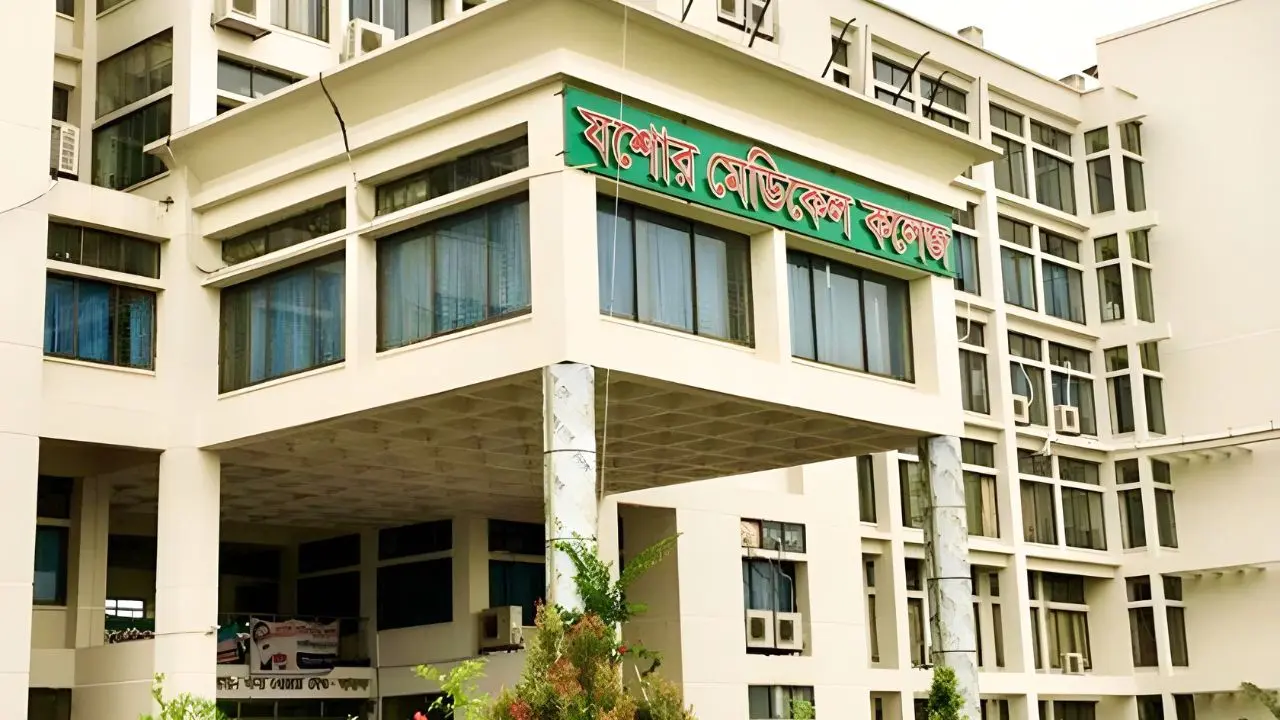 বিয়ের ১০ বছর পর ৭ সন্তানের জন্ম, বাঁচানো গেলো না কাউকেই