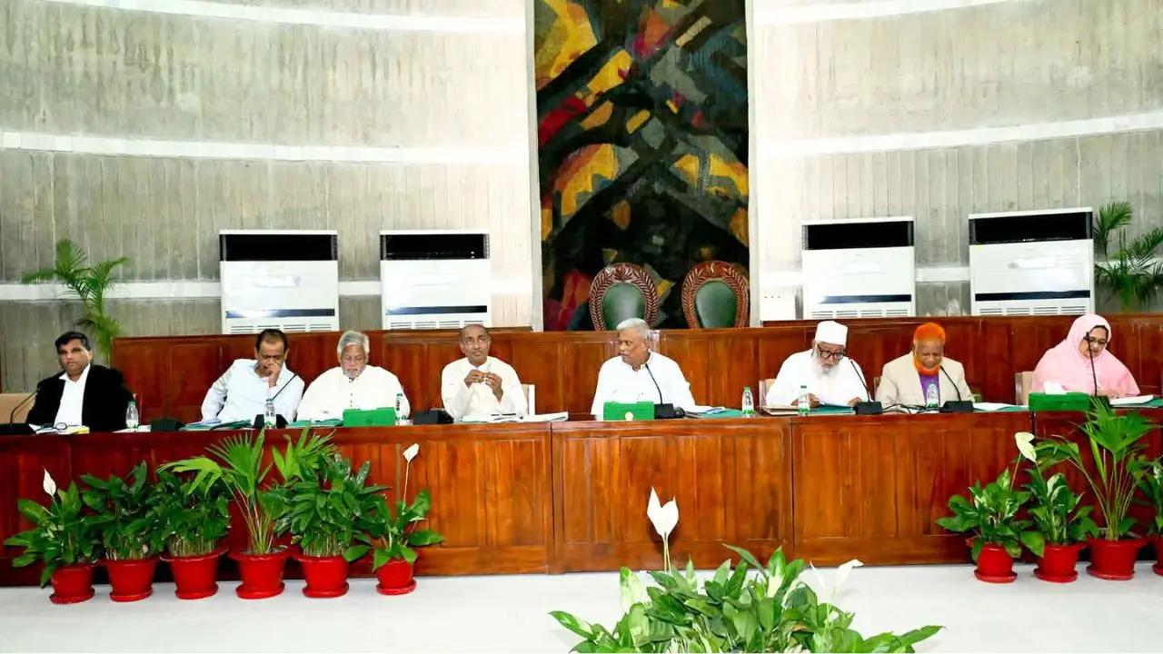 জনস্বার্থে বেসরকারি বিল উত্থাপনে জোর সংসদীয় কমিটির