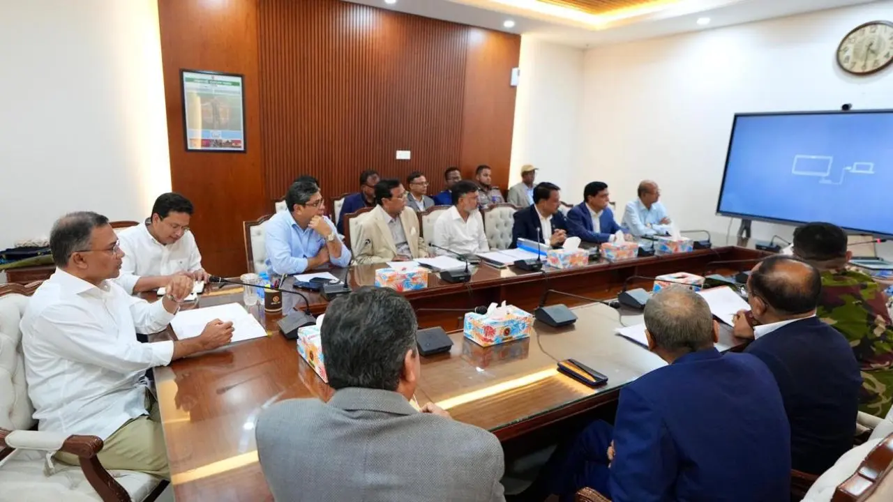 প্রধানমন্ত্রী সভাপতিত্বে গুলশান-বনানী-বারিধারা লেকের উন্নয়ন নিয়ে বৈঠক