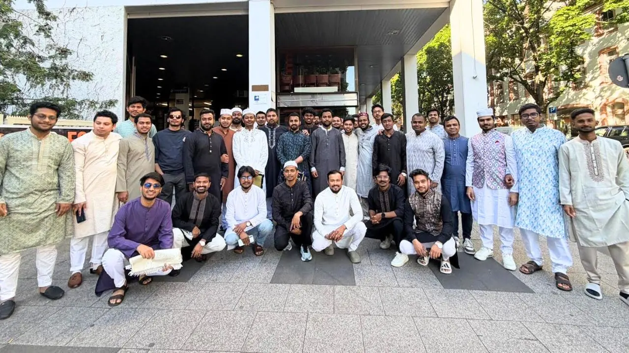 জার্মানিতে উৎসবমুখর পরিবেশে ঈদুল আযহা উদযাপন