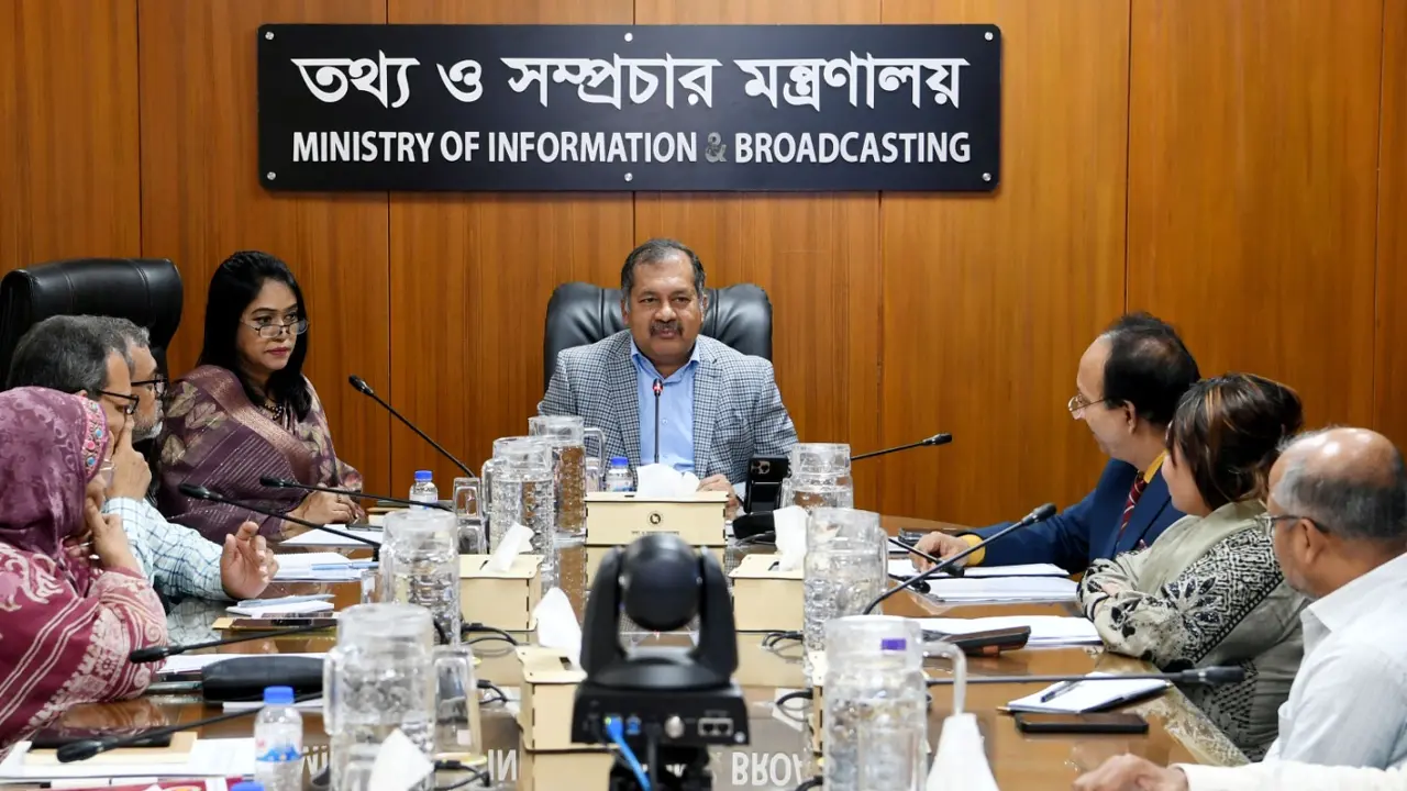 তথ্য মন্ত্রণালয়ে জবাবদিহিমূলক প্রশাসন গঠনের আহ্বান মন্ত্রীর
