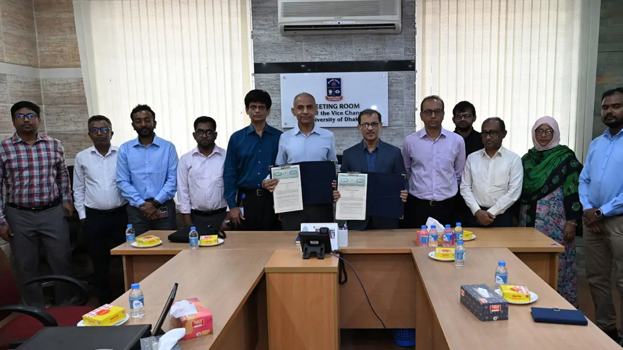 উচ্চশিক্ষা ও গবেষণায় ডিজিটাল সহযোগিতা বাড়াতে ঢাবি-বিডিরেন চুক্তি