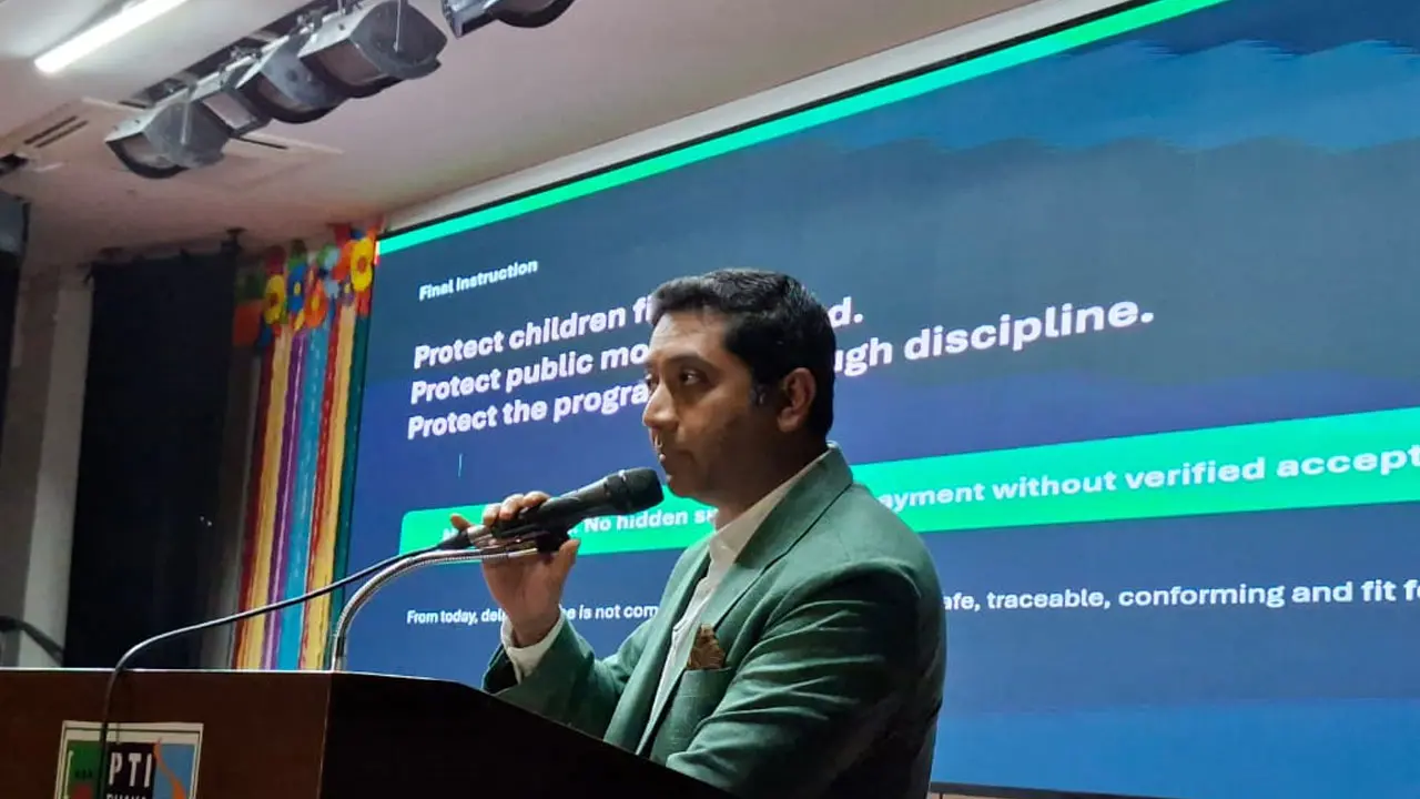 স্কুলে খাবার মজুত রাখার সুযোগ নেই, অনিয়ম করলে কঠোর ব্যবস্থা