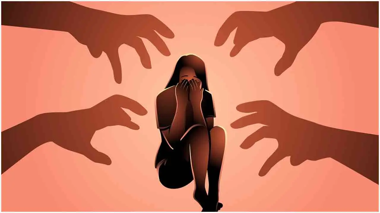 ভাড়ার টাকা দিতে না পেরে স্ত্রী-মেয়েকে ধর্ষণের সুযোগ, গ্রেপ্তার ২