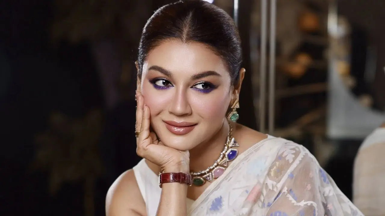 জয়া আহসানের ইউটিউব চ্যানেলে যা দেখা যাবে