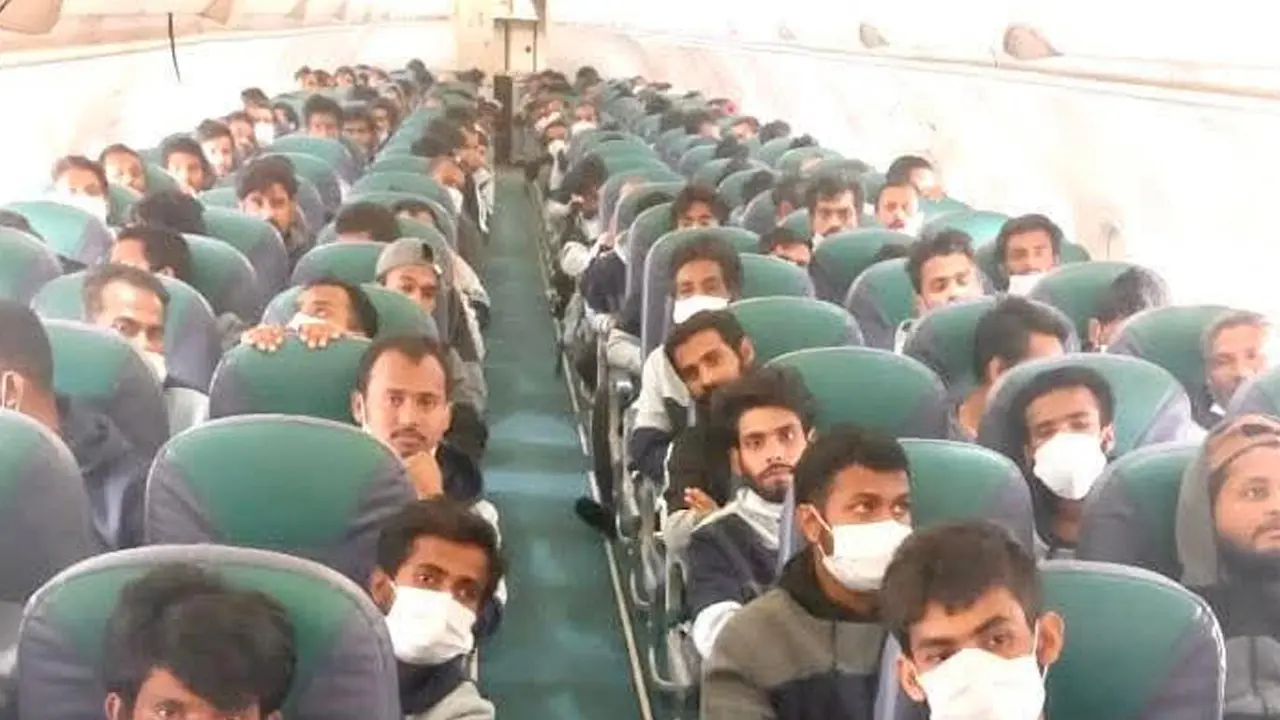 লিবিয়া থেকে ১৭০ জনকে প্রত্যাবাসন, এ মাসে ফিরতে পারেন আরও ৩৫০ জন