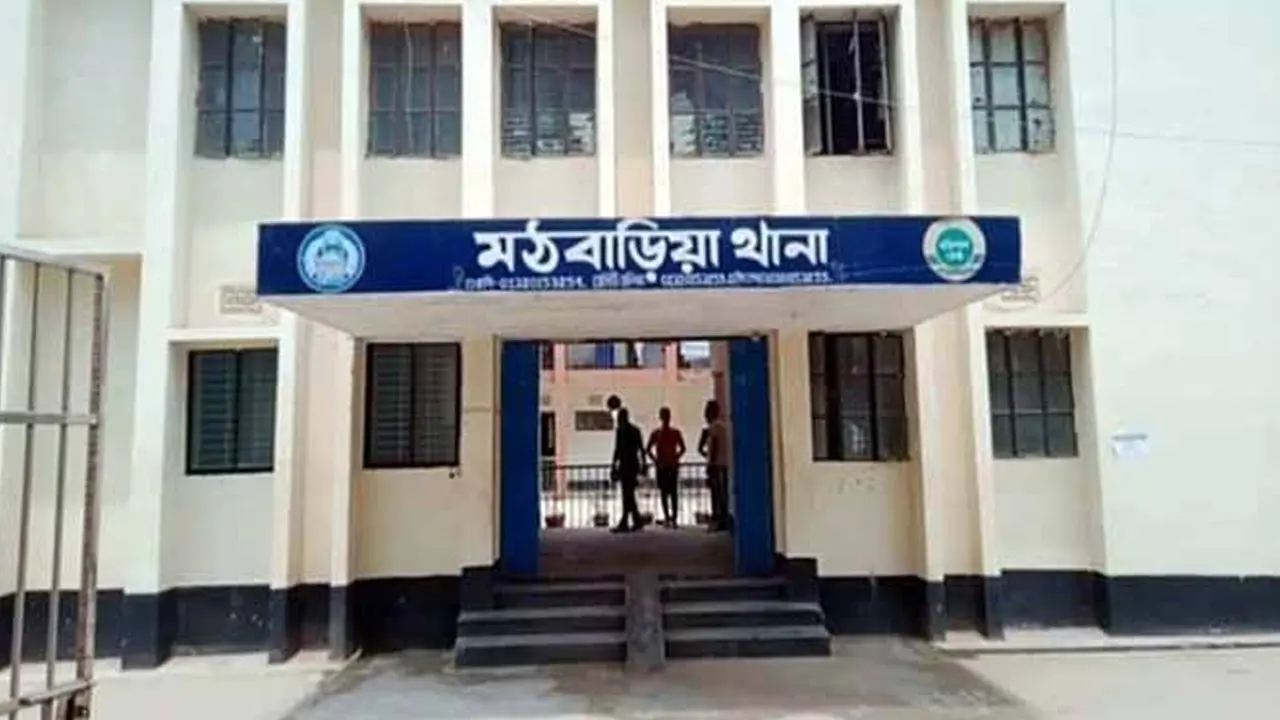 পিরোজপুরে দুই ঘণ্টার ব্যবধানে জোড়া খুন, গ্রেপ্তার ২