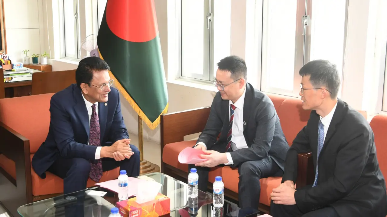 কারিগরি ও বৃত্তিমূলক শিক্ষাকে অগ্রাধিকার দিচ্ছে সরকার : শিক্ষামন্ত্রী