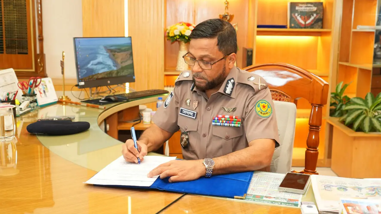 দায়িত্বভার গ্রহণ করলেন ডিএমপির নতুন কমিশনার