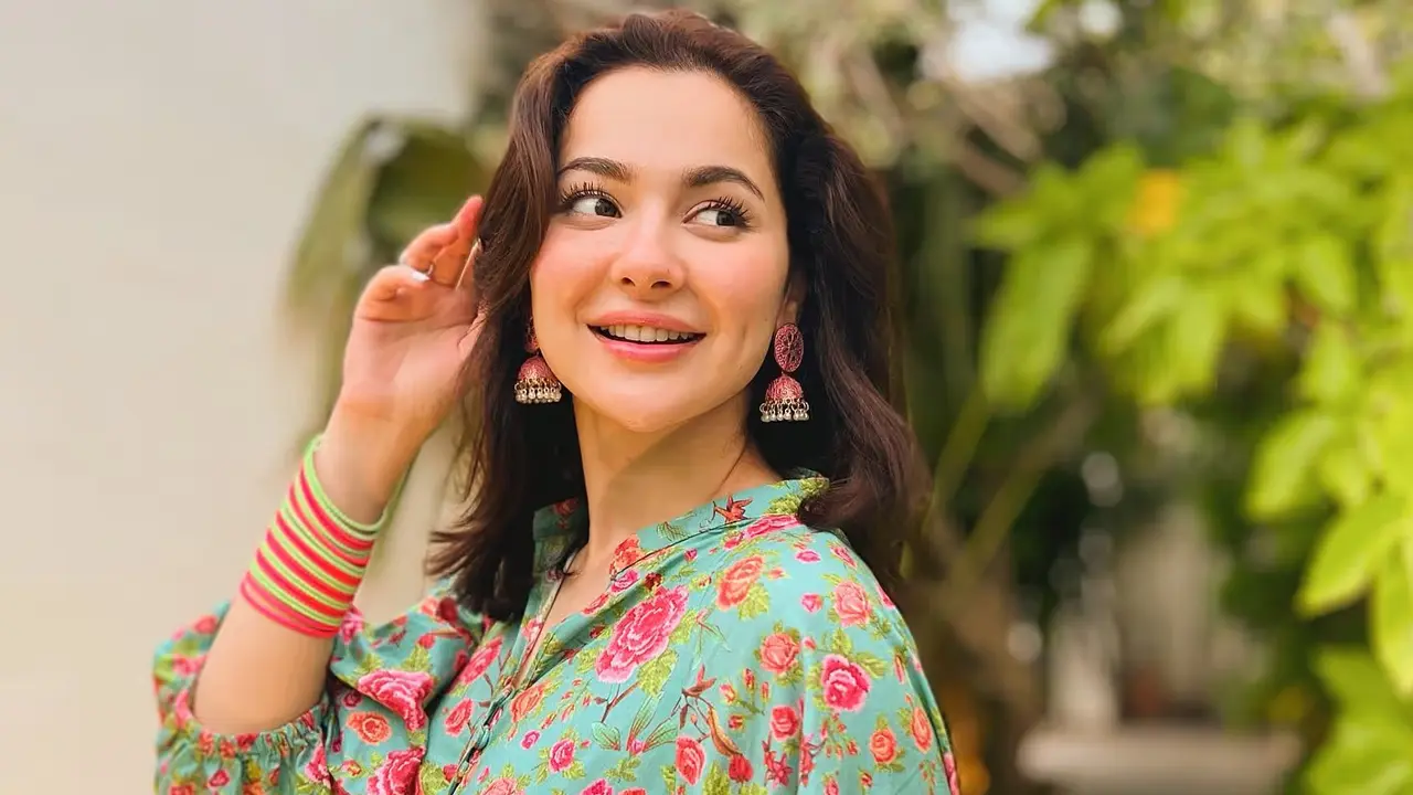 ২০ মিলিয়ন ফলোয়ার হতেই পোস্ট ডিলিট হানিয়ার